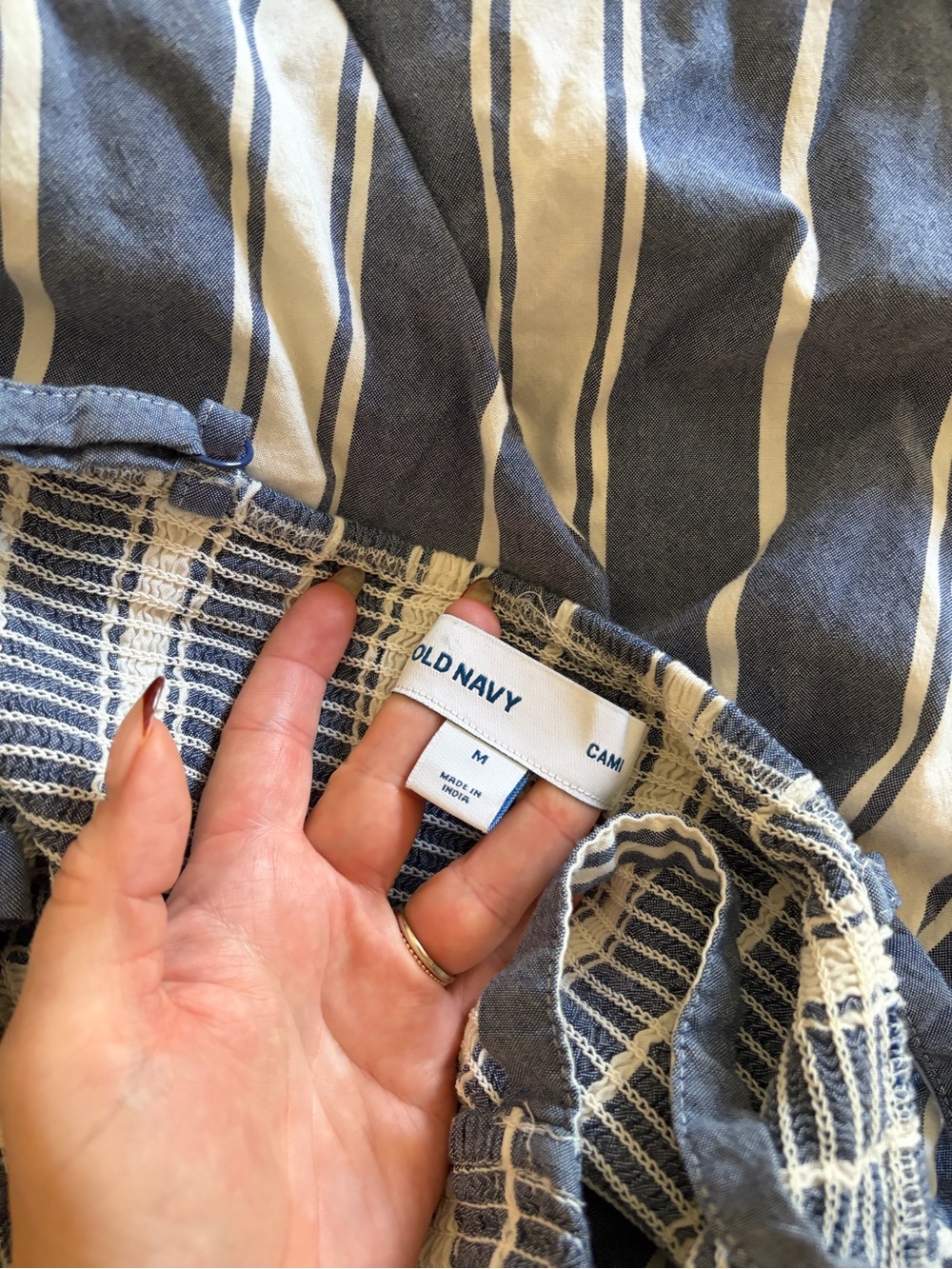 OLD NAVY Smocked Fit & Flare Striped Cami Midi Dress (M) - Picture 4 of 6